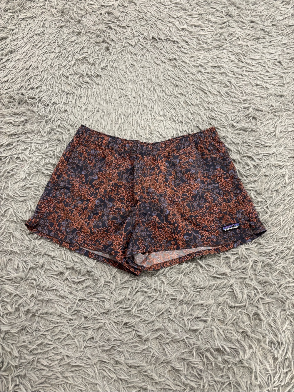 Patagonia Women's Medium Baggies Purple Orange Floral Lightweight Shorts Running